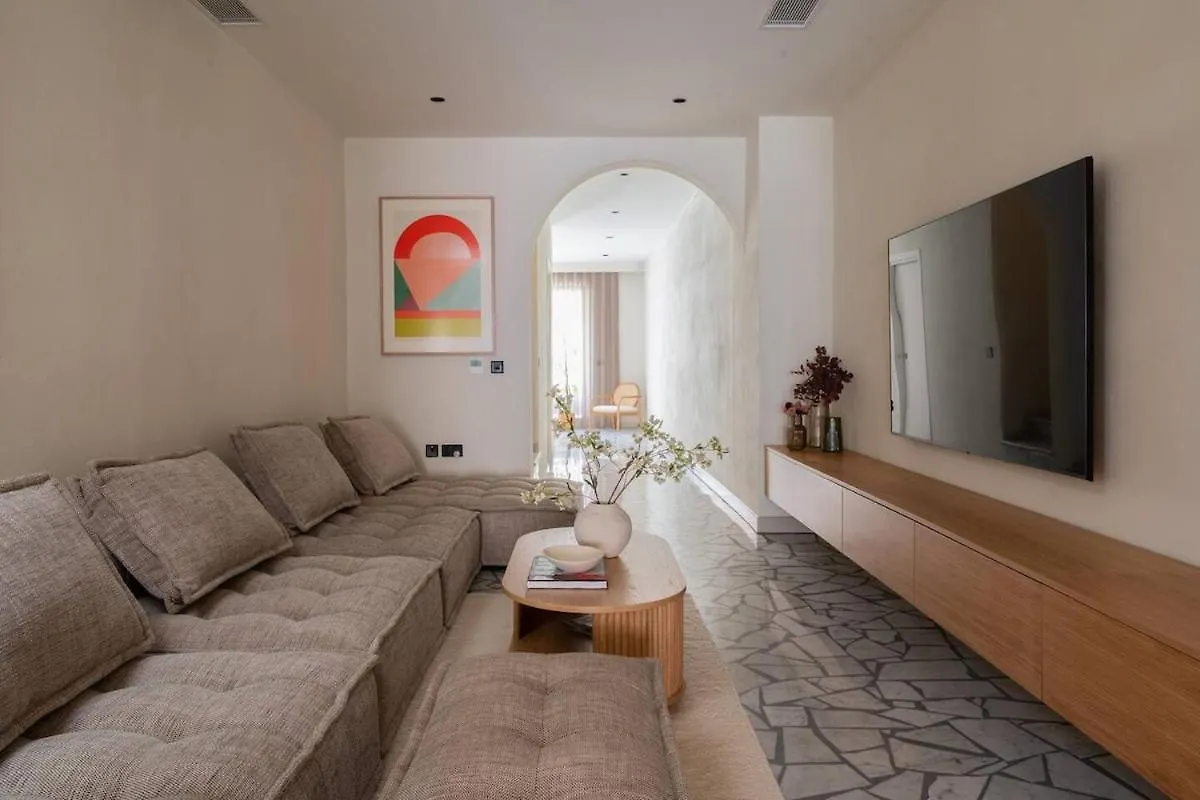 Elegant Retreat With Private Pool & Parking Holiday home Sliema
