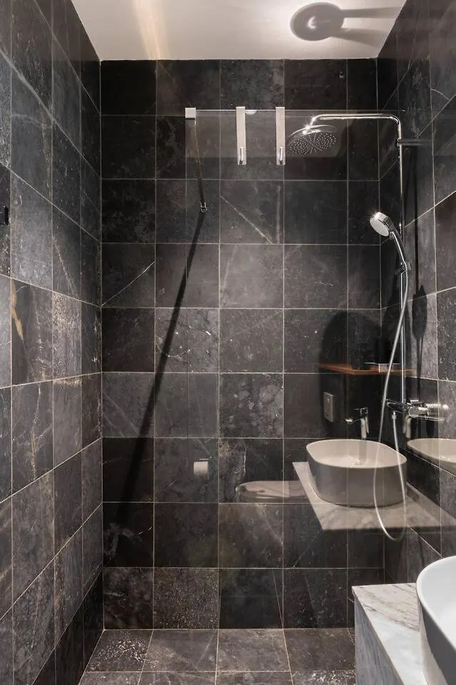 Elegant Retreat With Private Pool & Parking Malta